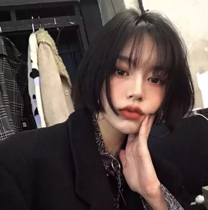 黎明破晓前 高清封面