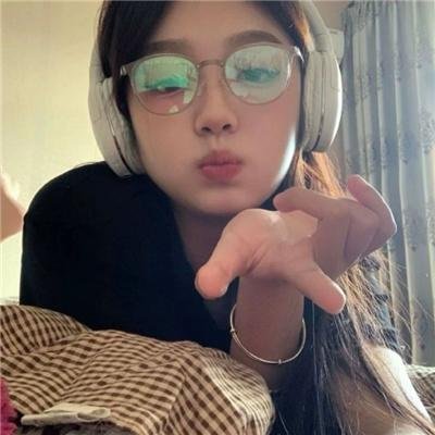 我与你的光年距离2 高清封面